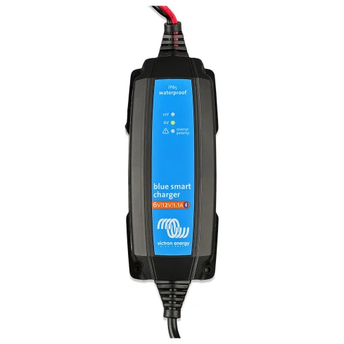 Batterieladegerät Victron Blue Smart IP65 Ladegerät 6V/12V 1.1A + DC-Anschluss - BPC120134034R