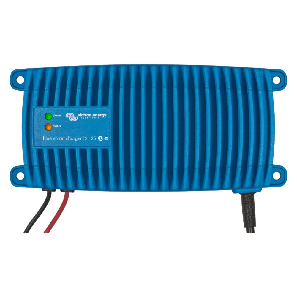 Cargador 24V Victron Blue Smart IP67 24V 12A (1+Si) 230VAC - BPC241214006